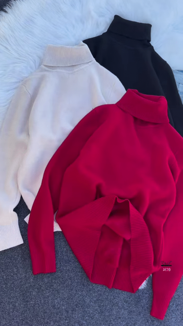 ❄️ Cozy Fur-Cuff Turtleneck Sweater – Multi-Color Warmth & Style