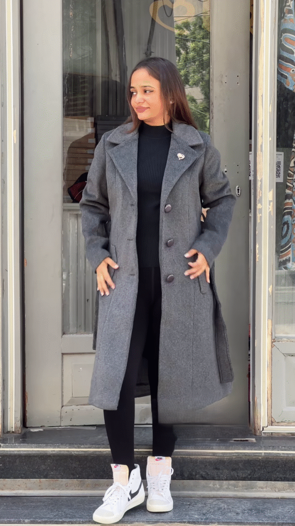 🕊 Luna Crest: Structured Overcoat & Monochrome Base Set