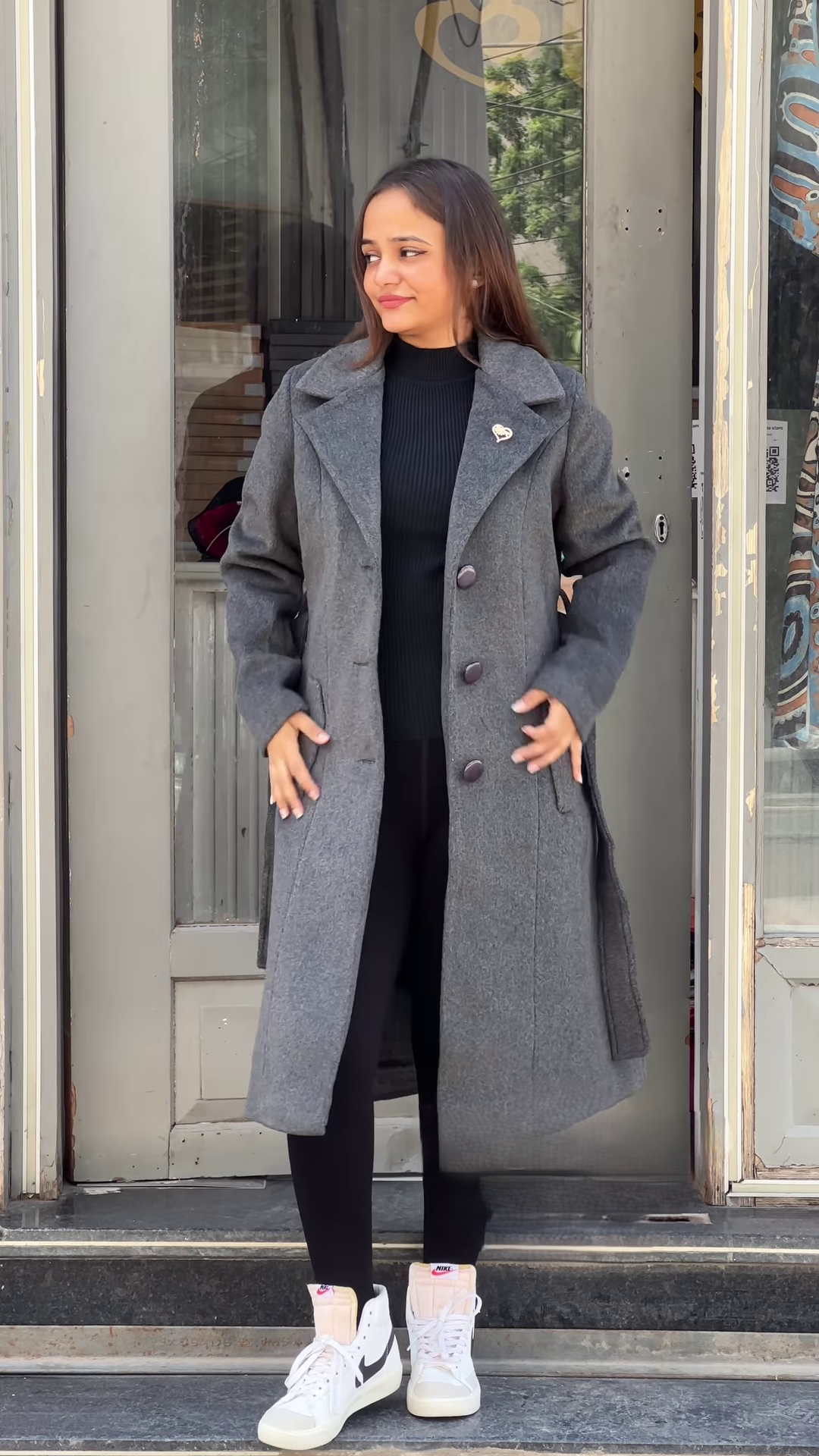 🕊 Luna Crest: Structured Overcoat & Monochrome Base Set - Image 4