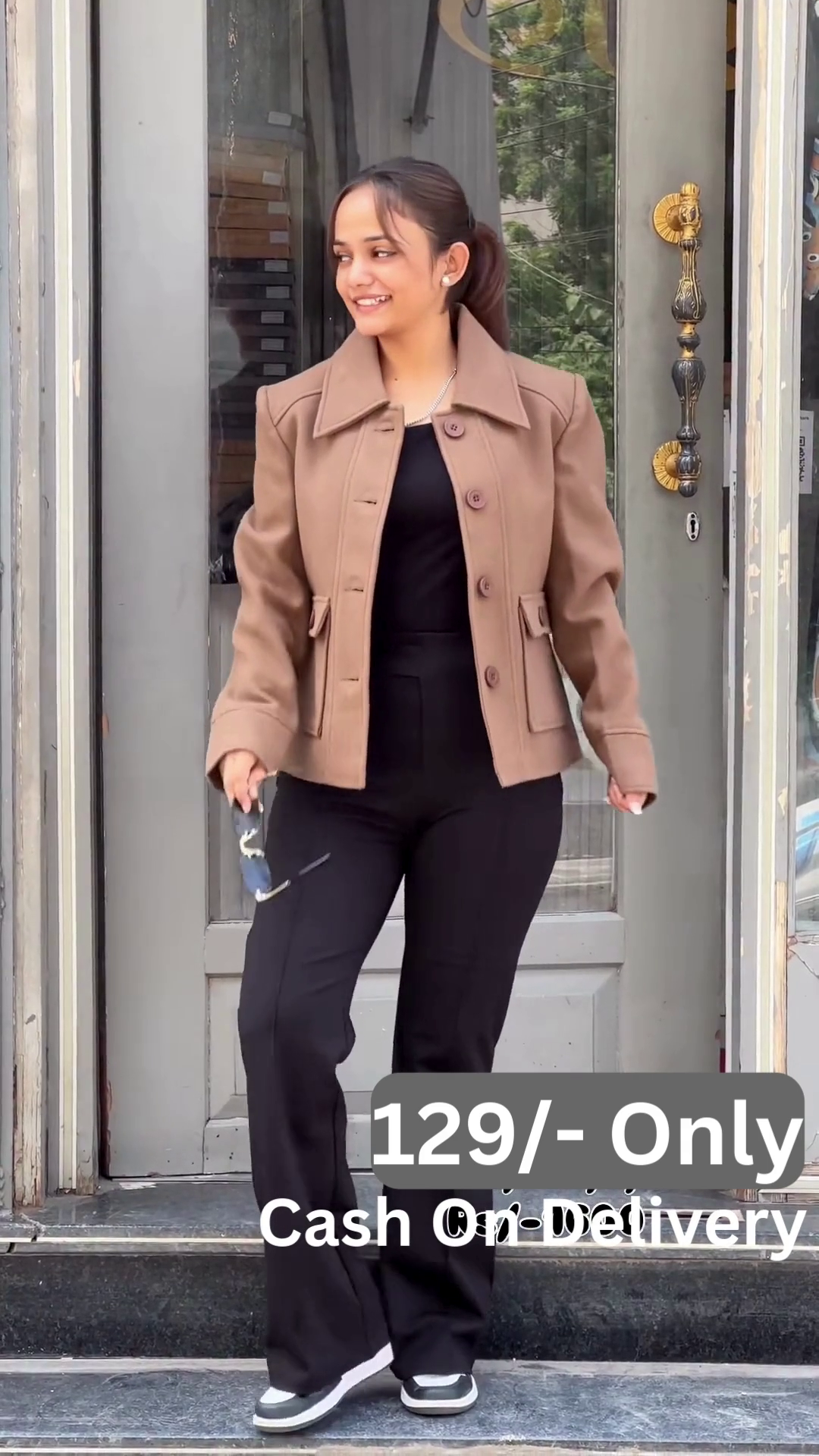 Metro Ease: Brown Jacket & Monochrome Base Ensemble - Image 1