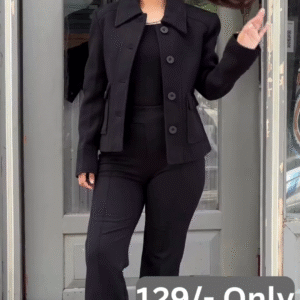 Metro Ease: Brown Jacket & Monochrome Base Ensemble - Image 4