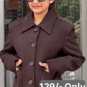 Metro Ease: Brown Jacket & Monochrome Base Ensemble - Image 8