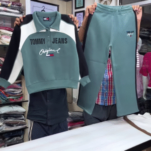 🔥 Luxe Winter Tracksuit Collection ❄️👟✨