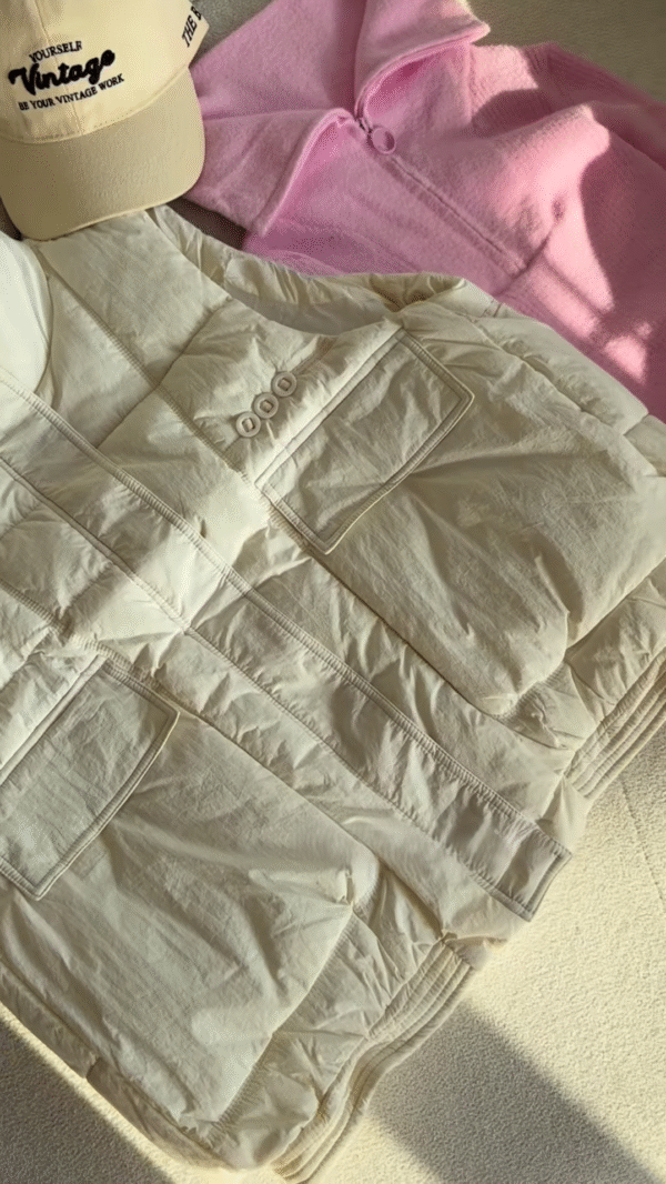 🌿 Earthy Elegance – Brown, Blue & Green Cozy Outdoor Blend 🍂💚✨