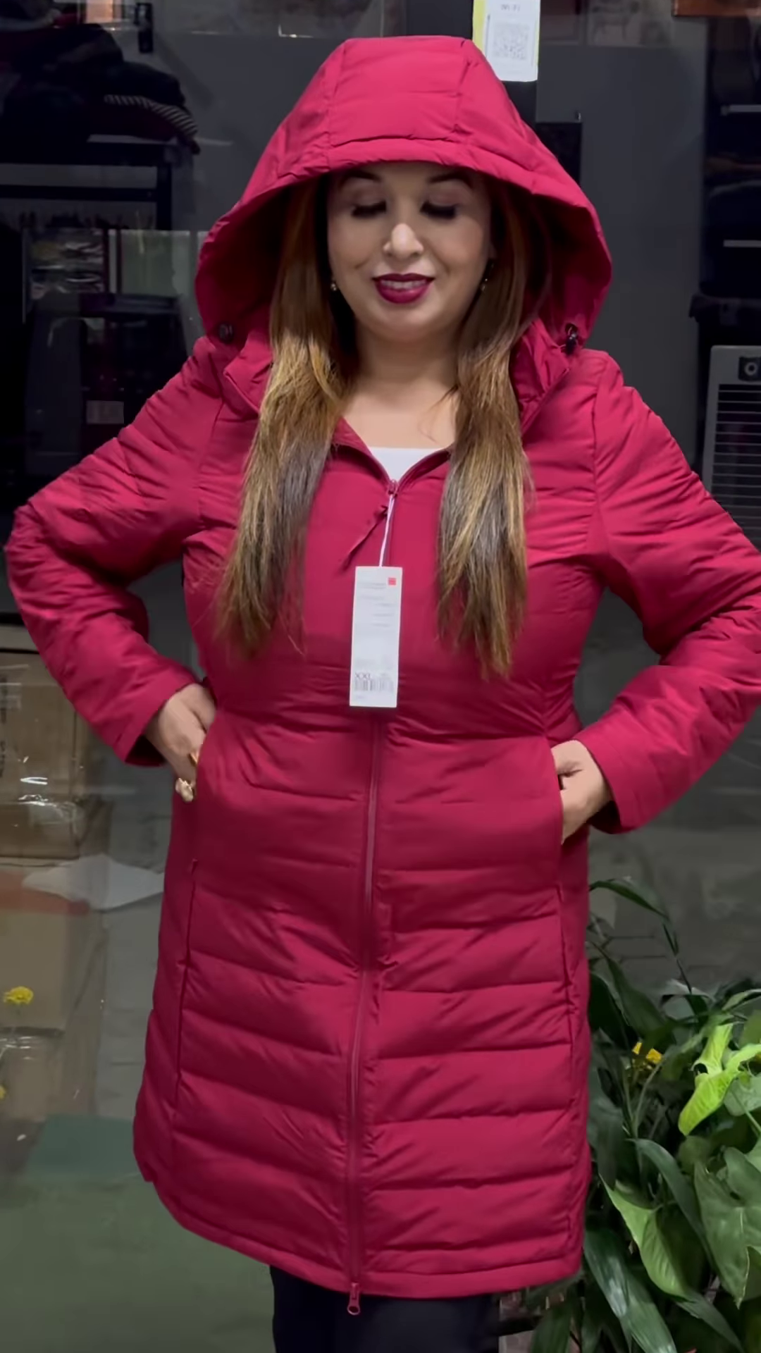 ❄️ Winter Luxe Puffer Coat – Gray, Red, Yellow & Black Edition 🖤❤️💛🌫️ - Image 1