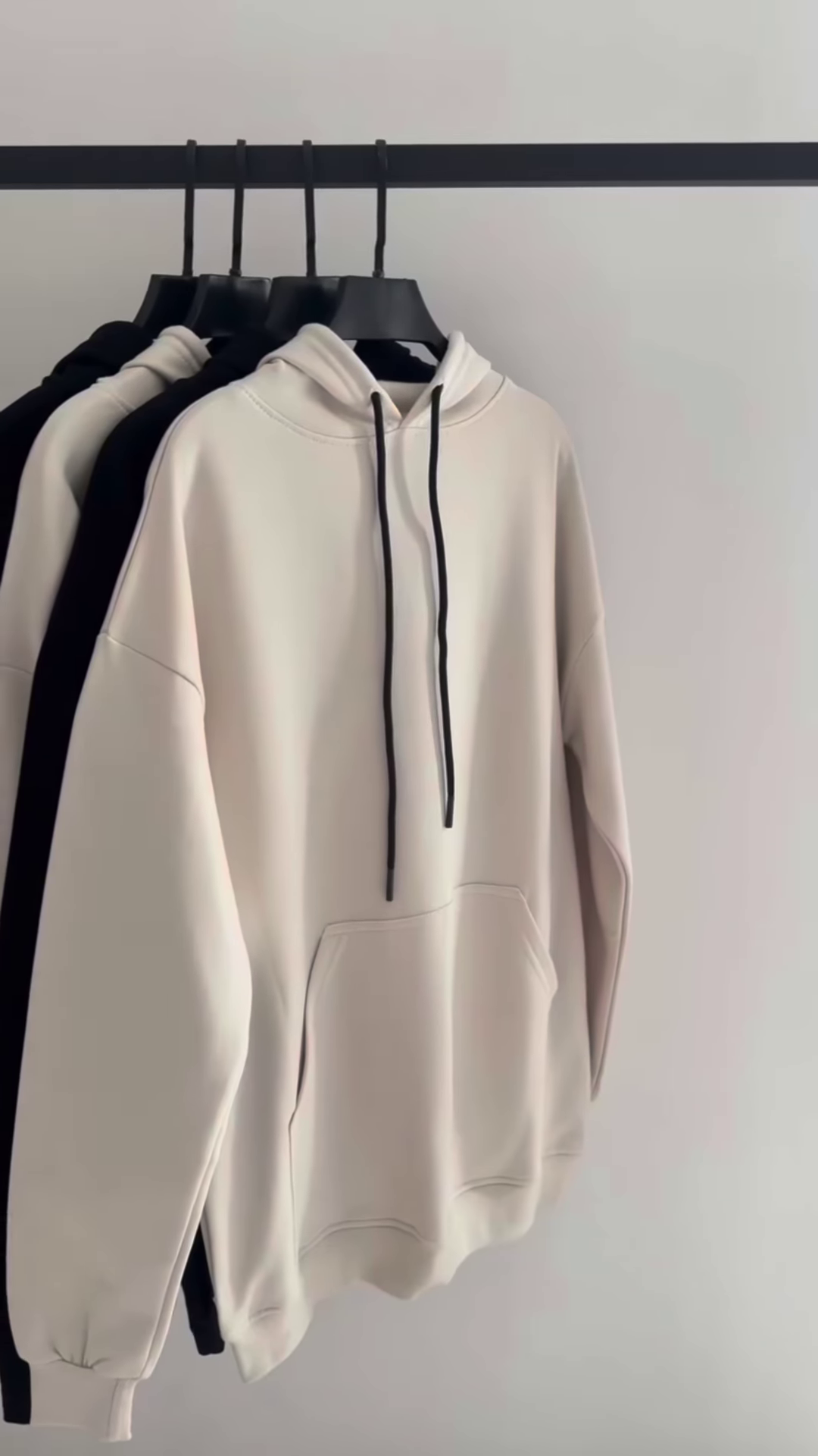 🖤🤍 Classic Minimalist Hoodie Collection – Timeless Comfort in Black & White 🎯✨ - Image 1