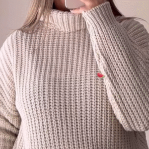 🧣 Cozy Knitted Elegance – Winter Scarf Collection ❄️✨ - Image 5