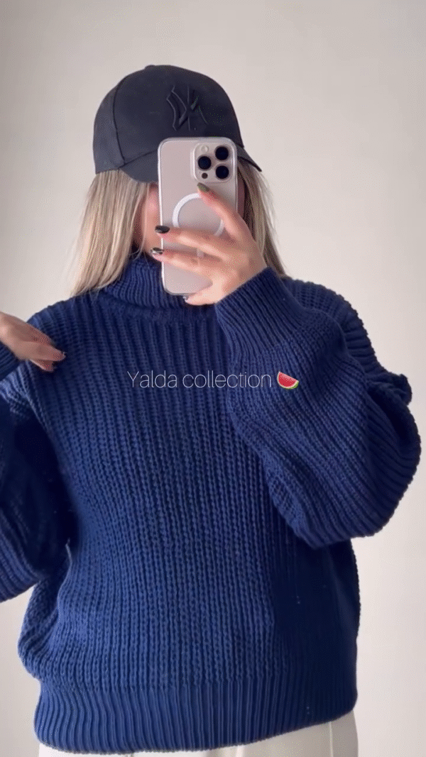 🧣 Cozy Knitted Elegance – Winter Scarf Collection ❄️✨