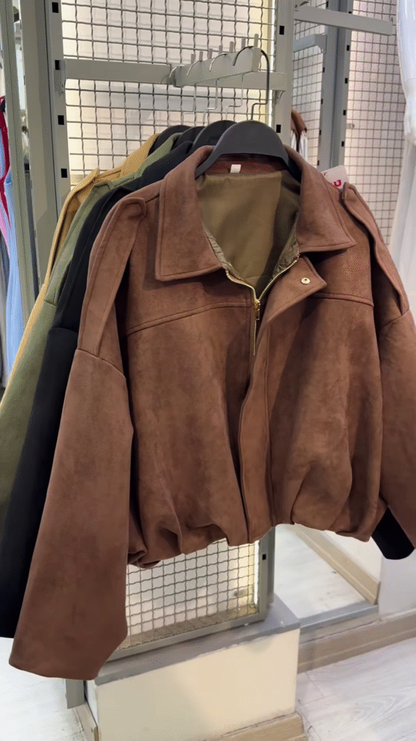 ๐งฅ Timeless Suede Charm โ Autumn & Winter Jacket ๐โ๏ธ