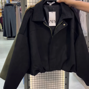 🧥 Timeless Suede Charm – Autumn & Winter Jacket 🍂❄️ - Image 4