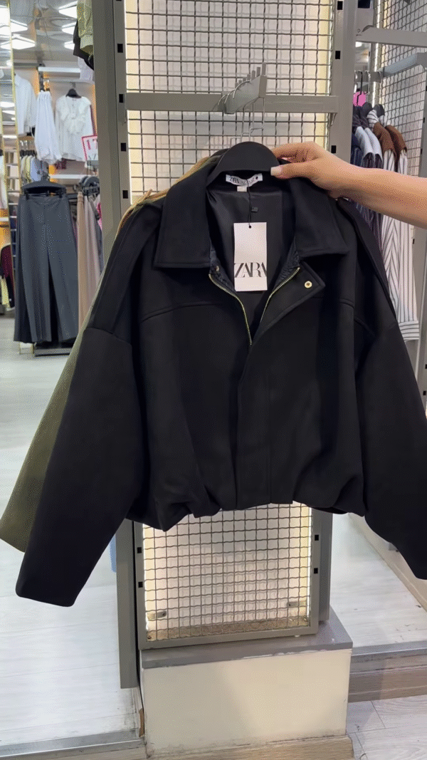 ๐งฅ Timeless Suede Charm โ Autumn & Winter Jacket ๐โ๏ธ