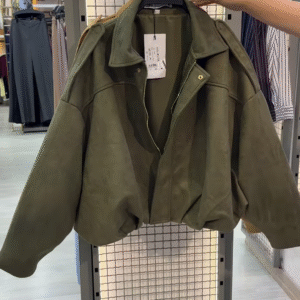 🧥 Timeless Suede Charm – Autumn & Winter Jacket 🍂❄️ - Image 5